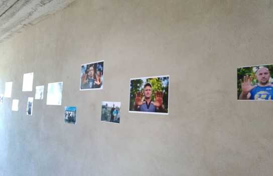 Новини Вінниці / На Вінниччині на честь 30-річчя недобудови селяни влаштували перфоменс: бажають мати нову школу (ФОТО, ВІДЕО)