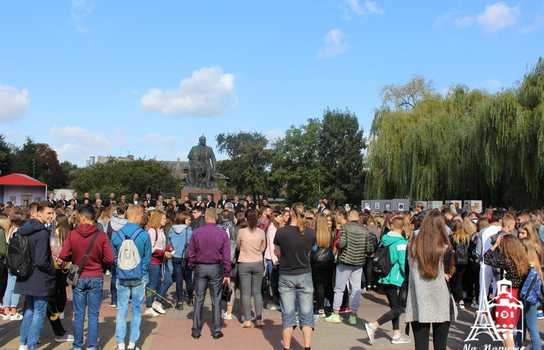 Новини Вінниці / На День народження письменника у Вінниці урочисто нагородили цьогорічних лауреатів Всеукраїнської премії імені Коцюбинського (ФОТО)