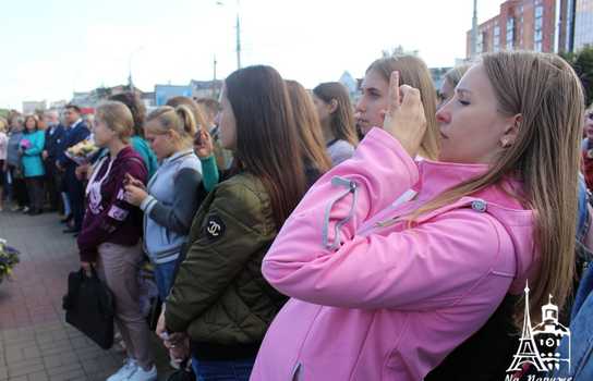 Новини Вінниці / На День народження письменника у Вінниці урочисто нагородили цьогорічних лауреатів Всеукраїнської премії імені Коцюбинського (ФОТО)