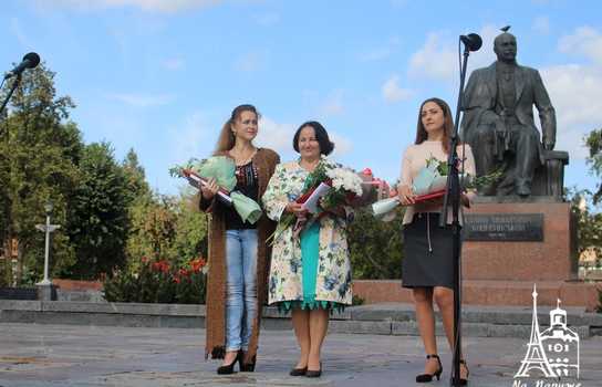 Новини Вінниці / На День народження письменника у Вінниці урочисто нагородили цьогорічних лауреатів Всеукраїнської премії імені Коцюбинського (ФОТО)