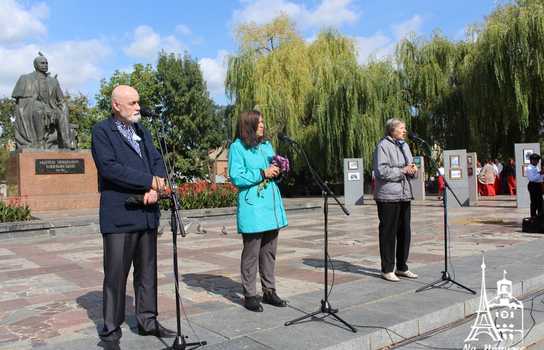 Новини Вінниці / На День народження письменника у Вінниці урочисто нагородили цьогорічних лауреатів Всеукраїнської премії імені Коцюбинського (ФОТО)