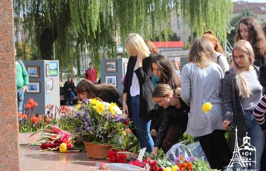 Новини Вінниці / На День народження письменника у Вінниці урочисто нагородили цьогорічних лауреатів Всеукраїнської премії імені Коцюбинського (ФОТО)