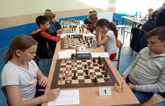 Новини Вінниці / Юнацький чемпіонат області з шахів пройшов у Вінниці: найбільше перемог у вінничан та жмеринчан (ФОТО) 