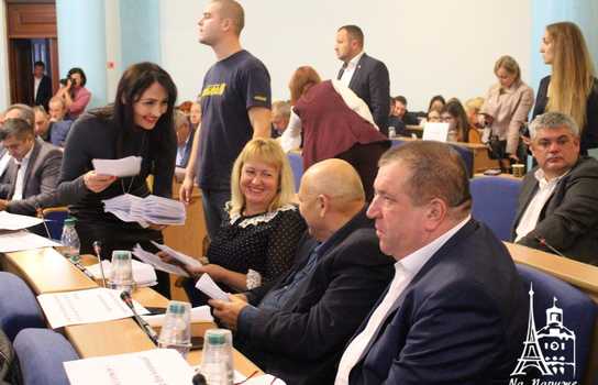 Новини Вінниці / Депутати Вінницької облради просять Зеленського провести «земельний референдум» (ФОТО)