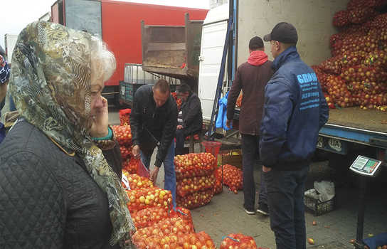 Новини Вінниці / У Вінниці стартував ярмарковий сезон: з музиками та дешевою цибулею (ФОТО)