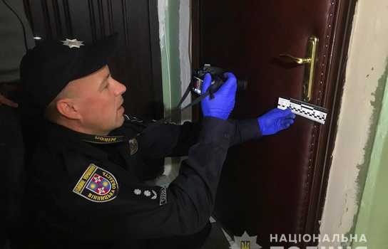 Новини Вінниці / У Вінниці поліція затримала гастролерів-домушників з повним комплектом спорядження (ФОТО, ВІДЕО)