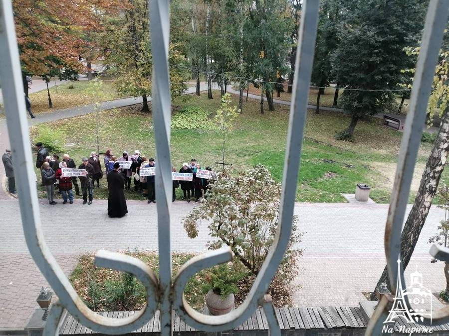 Новини Вінниці / «Вінницька поліція відкрито стала на бік московського патріархату», - переконані віруючі ПЦУ. Чи розпочнеться на Вінниччині «церковний майдан»? (ФОТО, ВІДЕО)