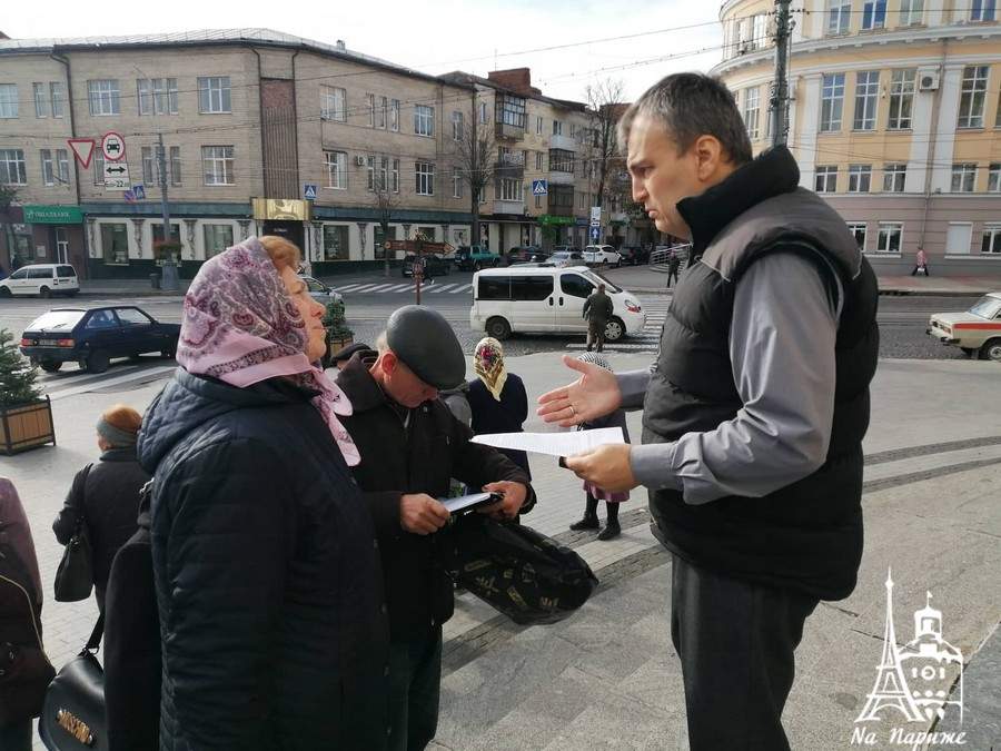 Новини Вінниці / «Вінницька поліція відкрито стала на бік московського патріархату», - переконані віруючі ПЦУ. Чи розпочнеться на Вінниччині «церковний майдан»? (ФОТО, ВІДЕО)