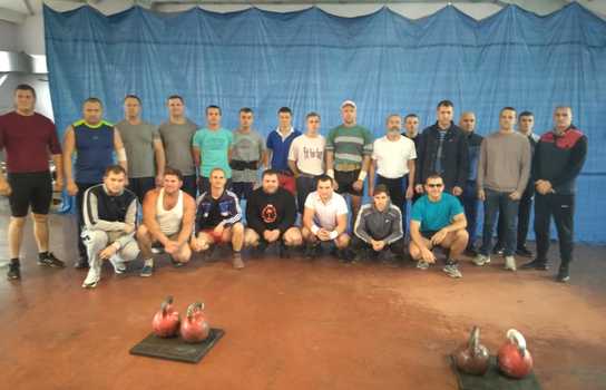 Новини Вінниці / Майор ЗСУ Олексій Кундис з Гнівані 182 рази підняв 32-кілограмову вагу і виграв Кубок Вінниччини з гирьового спорту (ФОТО)