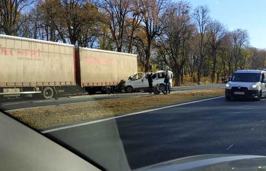 Новини Вінниці / На Вінниччині у ДТП під Немировом загинула людина (ФОТО)