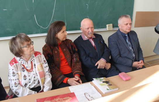 Новини Вінниці / У Вінниці перебували дослідники історії України з Канади (ФОТО)