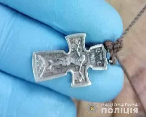 Новини Вінниці / У Вінниці намагаються встановити особу чоловіка, якого мертвим знайшли на вокзалі (ФОТО)