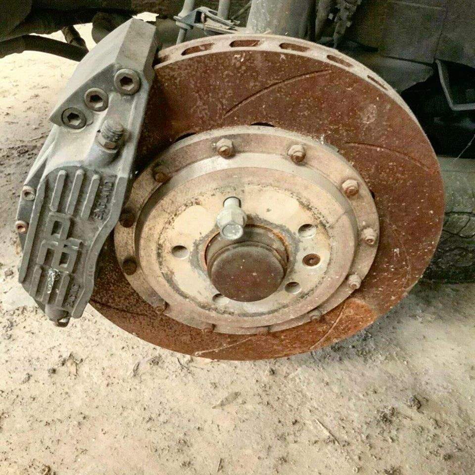 Новини Вінниці / Унікальний Opel знайшли в ангарі у Вінниці: таких машин було випущено менше тисячі (ФОТО)