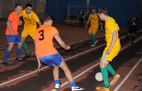 Новини Вінниці / У Вінниці розіграли Кубок ВБК з міні-футболу. Найсильнішою виявилася команда «Електричних систем» (ФОТО)