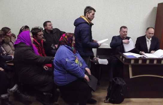 Новини Вінниці / У Вінницькому міськсуді відмовили у скасуванні громади ПЦУ (ФОТО)