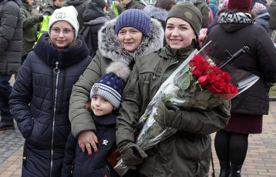 Новини Вінниці / У Вінниці двоє військових освідчилися у коханні (ФОТО)