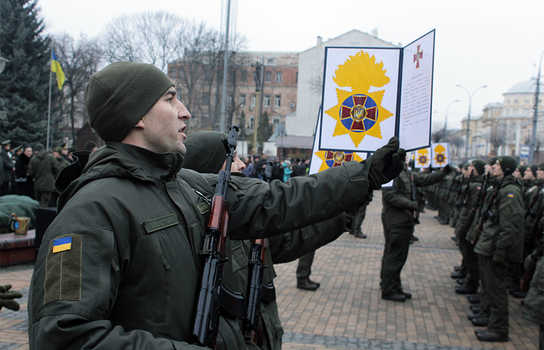 Новини Вінниці / У Вінниці двоє військових освідчилися у коханні (ФОТО)
