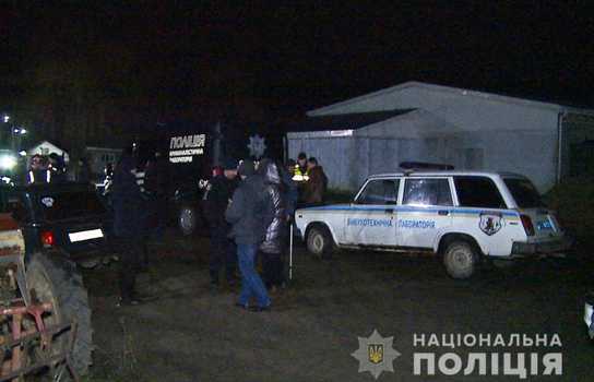 Новини Вінниці / Біля Жмеринки на Вінниччині у машині підірвали гранату: постраждало троє людей (ФОТО)