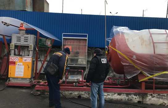 Новини Вінниці / На Вінниччині виявили нелегальні заправки, де ігнорували протипожежні правила