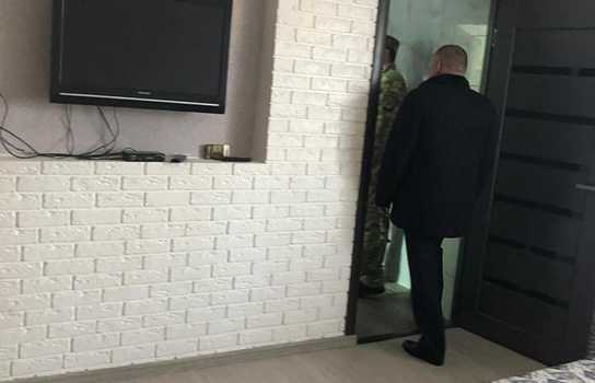 Новини Вінниці / "Доведеться трохи розворушити підлеглих з понеділка": що міністр юстиції побачив у вінницьких в'язницях (ФОТО)