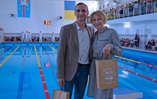 Новини Вінниці / У Жмеринці провели перші змагання з плавання (ФОТО)