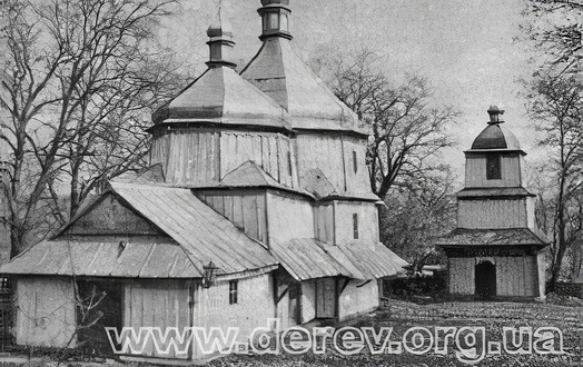 Новини Вінниці / На Вінниччині віряни Московського патріархату знесли 300-літню козацьку церкву (ФОТО)