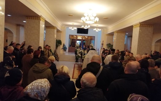 Новини Вінниці / У Вінниці попрощалися із загиблим на Донбасі воїном Дмитром Фірсовим (ФОТО, ВІДЕО)