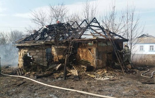 Новини Вінниці / На Вінниччині вогонь зруйнував господарську будівлю (ФОТО)