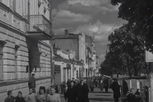 Новини Вінниці / Якою Вінниця була у 1948 році? Молоді липи у центрі та паром на Старе місто (ФОТО)