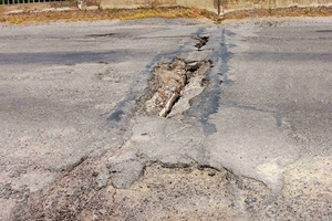 Новини Вінниці / На Вінниччині за 38 млн грн капітально ремонтують двохсотметровий міст через Південний Буг (ФОТО, ВІДЕО)