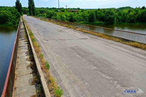 Новини Вінниці / На Вінниччині за 38 млн грн капітально ремонтують двохсотметровий міст через Південний Буг (ФОТО, ВІДЕО)