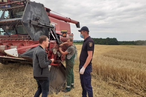 Новини Вінниці / На Вінниччині жнива проходять під контролем вогнеборців