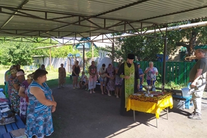 Новини Вінниці / Представники Вінницько-Барської єпархії ПЦУ поїхали з гуманітарною та духовною місією у зону бойових дій (ФОТО)