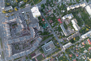 Новини Вінниці / У Вінниці "розшукують" місця для нових парковок з повітря (ФОТО)