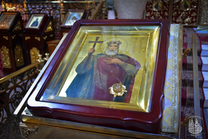 Новини Вінниці / Митрополит Вінницький і Барський Симеон вперше після того, як подолав коронавірус, відслужив молебень у соборі (ФОТО)