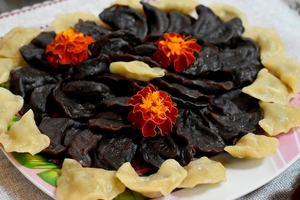 Новини Вінниці / Господині з Вінниччини презентували на кулінарному фестивалі вареники з шоколадом