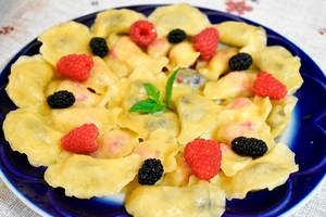 Новини Вінниці / Господині з Вінниччини презентували на кулінарному фестивалі вареники з шоколадом