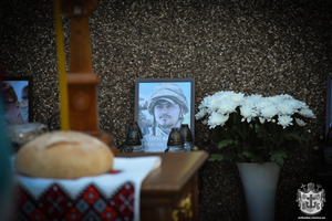 Новини Вінниці / У Вінниці молилися за полегих у війні на сході воїнів (ФОТО)