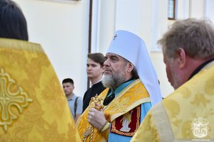 Новини Вінниці / У Вінниці молилися за полегих у війні на сході воїнів (ФОТО)