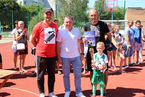 Новини Вінниці / У Вінниці в районі Олієжиркомбінату відбувся дитячий футбольний турнір (ФОТО)