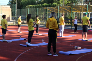 Новини Вінниці / У Вінниці в мікрорайоні Олієжиркомбінату провели ранкову розминку за участі професійної тренерки та керівництва ViOil (ФОТО)