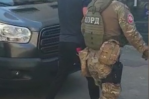 Новини Вінниці / Біля Вежі у Вінниці КОРД затримав двох підозрюваних у нічному погромі в «Європі» (ФОТО) 