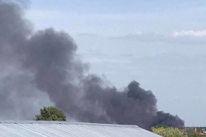 Новини Вінниці / У Вінниці палає склад макулатури (ВІДЕО)