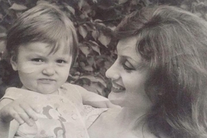 Новини Вінниці / Вінничанка Оля Полякова "розкрила" сімейний фотоальбом 