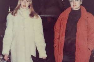 Новини Вінниці / Вінничанка Оля Полякова "розкрила" сімейний фотоальбом 