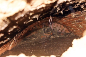 Новини Вінниці / У Вінниці на місці колишнього будинку лікаря Штерна знайдено підземний хід (ФОТО, ВІДЕО)