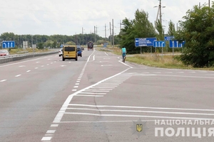 Новини Вінниці / На Вінниччині встановили пам'ятний знак у вигляді велосипеда на честь загиблих в ДТП велосипедистів (ФОТО)