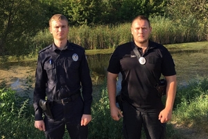 Новини Вінниці / На Вінниччині жінка намагалась покінчити з життям, стрибнувши з мосту (ФОТО)