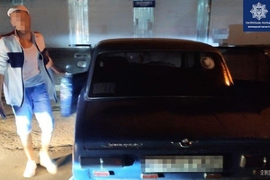 Новини Вінниці / У Вінниці водій ВАЗ роз'їзджав по місту без автономерів та під наркотиками (ФОТО)