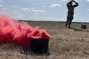 Новини Вінниці / Американські та українські військові тренувались на аеродромі в Сутисках на Вінниччині (ФОТО, ВІДЕО)